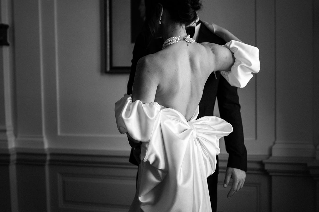 Kiss, wedding, love, dress, marriage, bride and groom by Anna Kuipers Fotografie