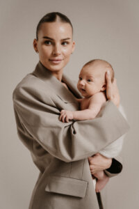 Newborn & mother Anna Kuipers Fotografie