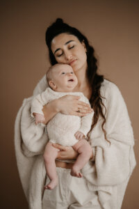 Newborn & mother Anna Kuipers Fotografie