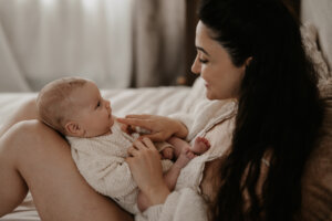 Newborn & mother Anna Kuipers Fotografie
