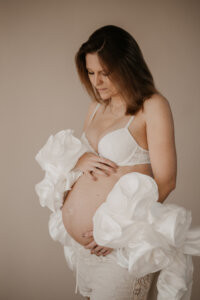 Maternity, pregnant, mother Anna Kuipers Fotografie